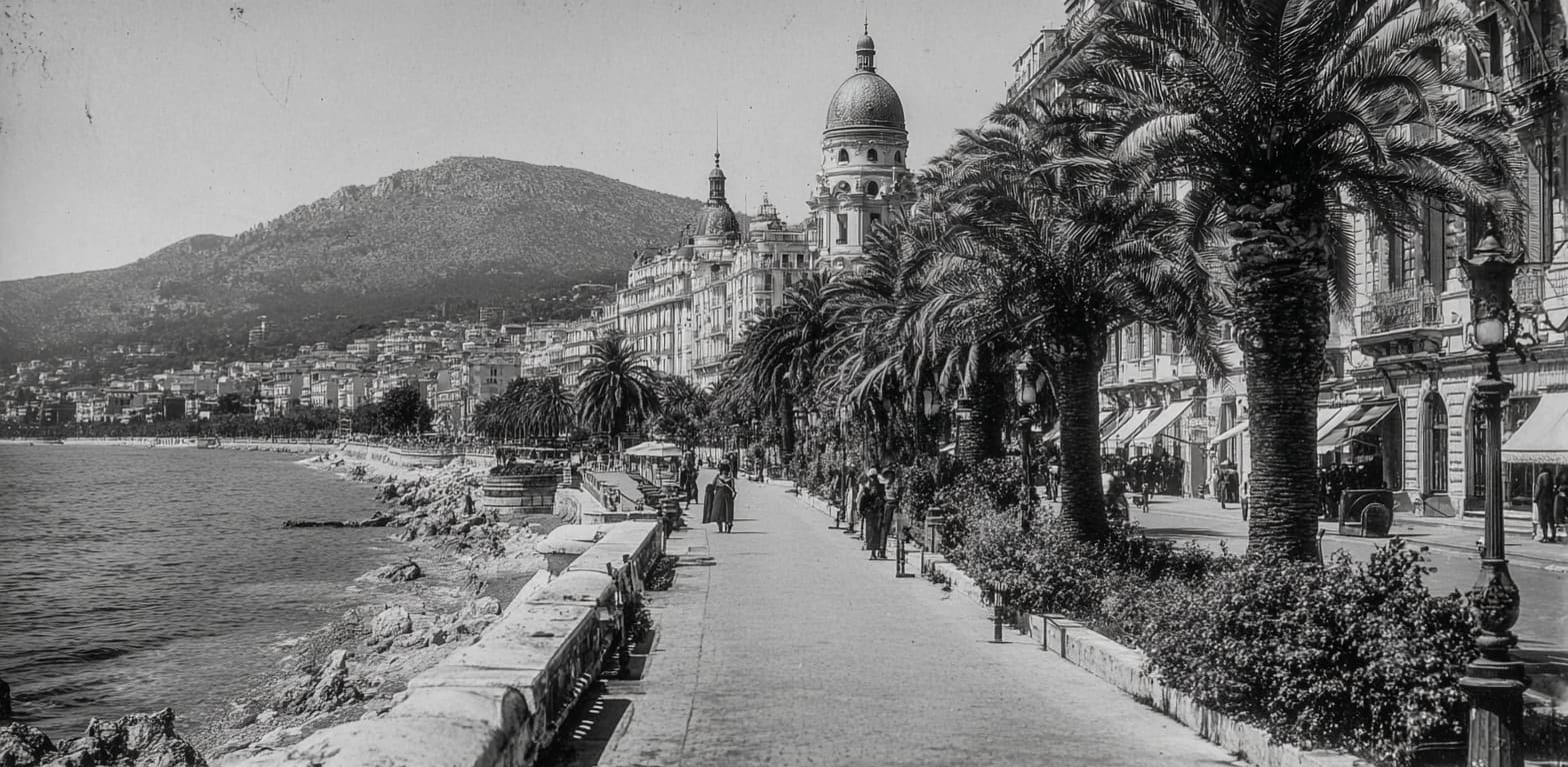 Пляжи, набережные, усадьбы и активный отдых в Большой Алуште